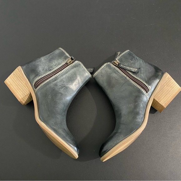 Bed Stu Roan Liz Leather Ankle Chelsea Boots Size 6 Black Epica Wash - Picture 8 of 14